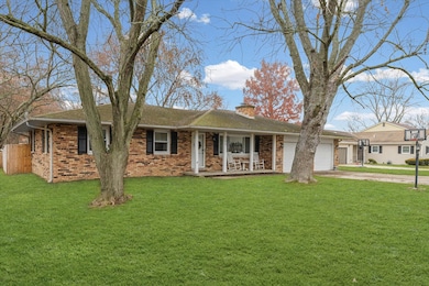 305 S West St, Mahomet, IL 61853 - photo 2