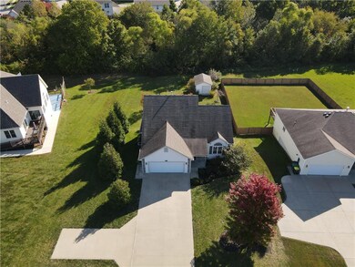 504 N Desoto Rd, Lansing, KS 66043 - photo 3