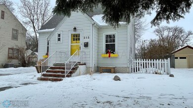 (6) Front of Home