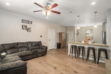 202 Gatrix Ave, Cleburne, TX 76033 - photo 5