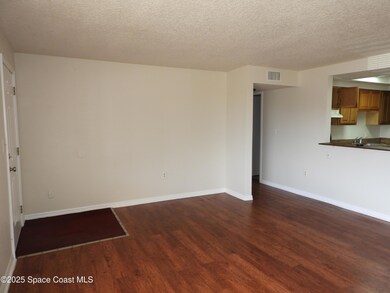 800 N Fiske Blvd unit 203, Cocoa, FL 32922 - photo 3
