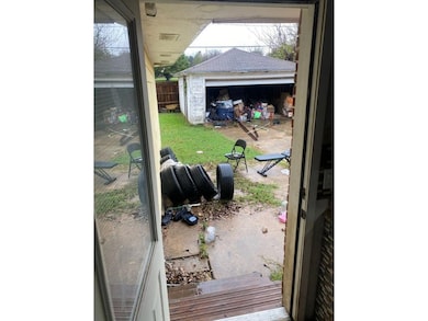 1114 E Five Mile Pkwy, Dallas, TX 75216 - photo 6