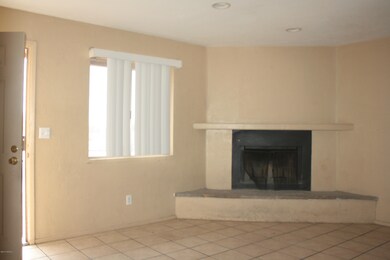 Living Room Unit 1