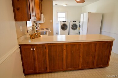 THIS GEM OF A KITCHEN IS WHERE YOU WILL ENJOY YOUR