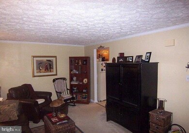 22418 Stablehouse Dr, Sterling, VA 20164 - photo 2