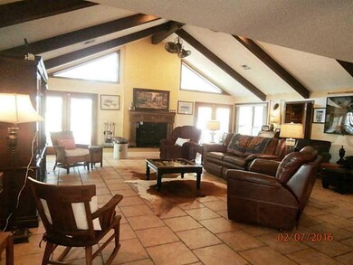 Den/Family/Great Room.