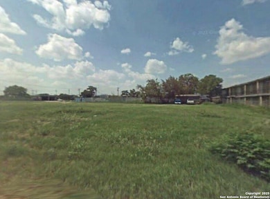135 Cornelia Ave, San Antonio, TX 78228 - photo 2