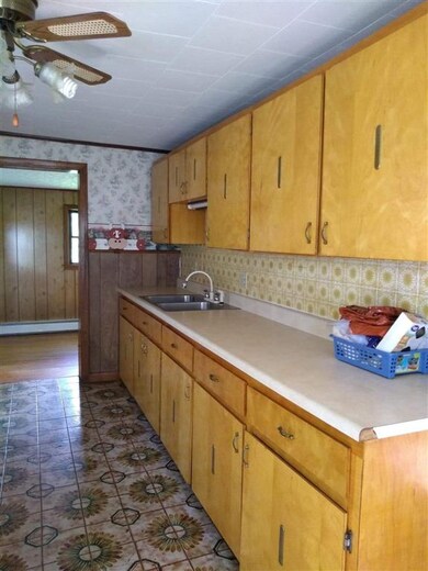 71 Atwood St, Lisbon, NH 03585 - photo 6