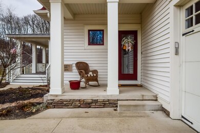 062-Covered_Porch-5428875-medium