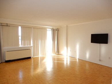 9 Hawthorne Place unit 9B, Boston, MA 02114 - photo 4