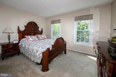 12619 Thunder Chase Dr, Reston, VA 20191 - photo 7