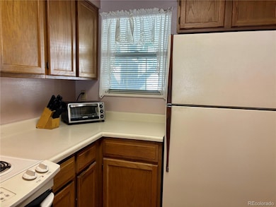 1818 S Quebec Way unit 6, Denver, CO 80231 - photo 3