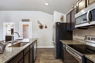 1315 Red Cliff Ave, Odessa, TX 79765 - photo 6