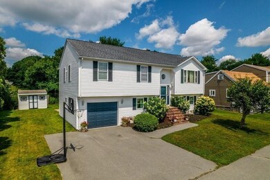 22 Hartford St, South Dartmouth, MA 02748 - photo 2