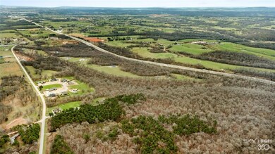 14327 Taylor Rd, Springdale, AR 72762 - photo 4