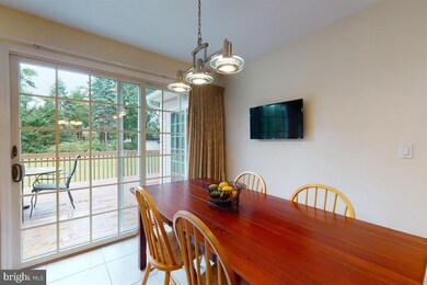 32 Dunbar Dr, Princeton Junction, NJ 08550 - photo 7