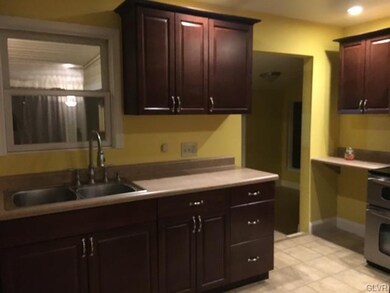 3410 Cambridge Cir, Allentown, PA 18104 - photo 2