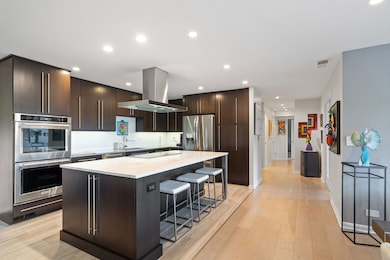 1 Oak Brook Club Dr unit A301, Oak Brook, IL 60523 - photo 5