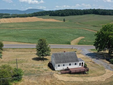 2131 Hermitage Rd, Waynesboro, VA 22980 - photo 3