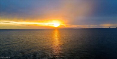 Sunsets .. Glorius Sunsets