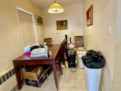 69-15 Cloverdale Blvd, Flushing, NY 11364 - photo 5