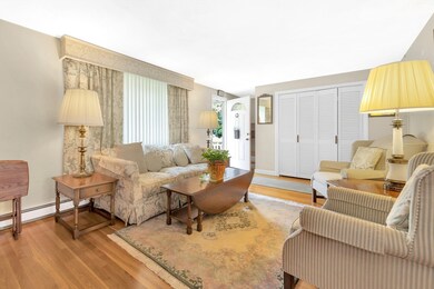 67 Crawford St, Arlington, MA 02474 - photo 4