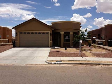 14284 Desert Sky Dr, Horizon City, TX 79928 - photo 3