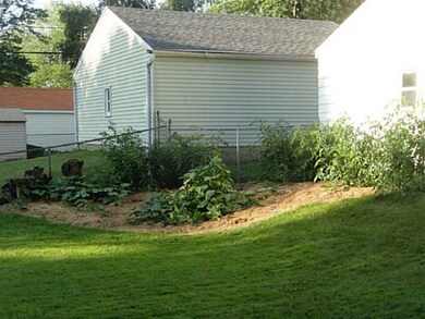 3018 S Catherine St, Lansing, MI 48911 - photo 5