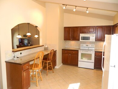 7215 Edgewood Blvd, Shawnee, KS 66203 - photo 4