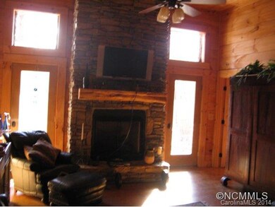 lower level den
