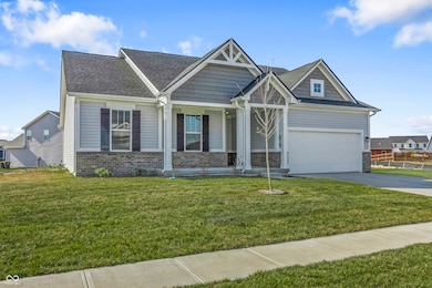 9417 Crimson Cir, Lapel, IN 46051 - photo 2