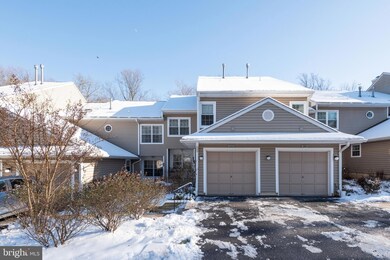 204 Nottingham Ct unit 204, Glen Mills, PA 19342 - photo 2