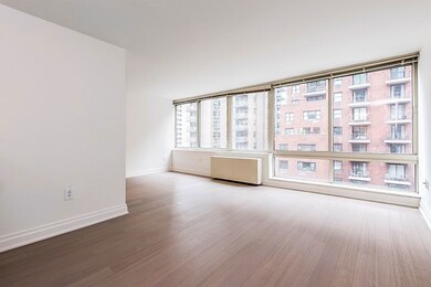 unlisted-address, New York, NY 10028 - photo 2