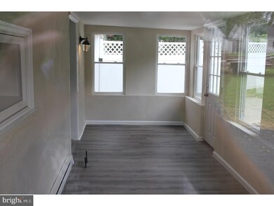 107 Cedar Grove Rd, Conshohocken, PA 19428 - photo 3