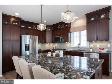 4535 Allegiant St, Center Valley, PA 18034 - photo 2