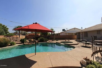 Pool Lounge Area2