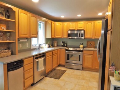 120 Summer St, Milford, NH 03055 - photo 7