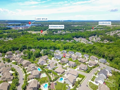 424 Cassia Ct, Tega Cay, SC 29708 - photo 4