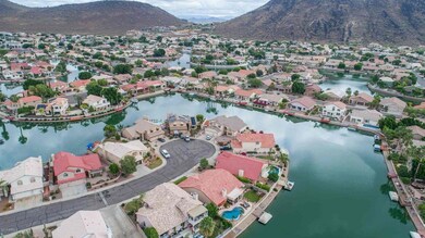Lake community