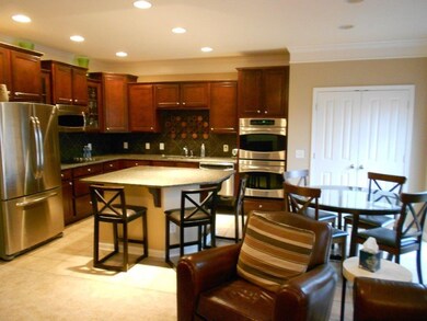 1018 Bard Ln, Carmel, IN 46032 - photo 5