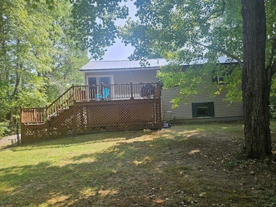 32 Pine St, Newport, ME 04953 - photo 4