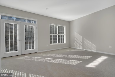 1820 Cedar Cove Way unit 101, Woodbridge, VA 22191 - photo 4