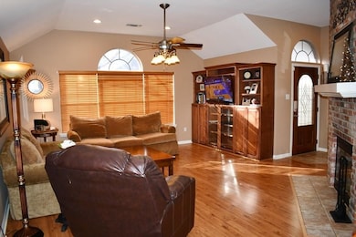 30 Fox Chase Dr, Pineville, LA 71360 - photo 2