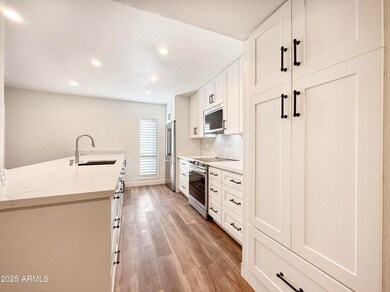 5217 N 24th St unit 103, Phoenix, AZ 85016 - photo 6