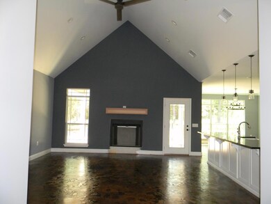 275 Westwood Dr, Lufkin, TX 75904 - photo 2