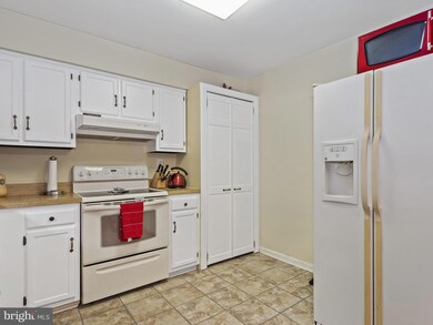 2003 Stillwater Rd, Sykesville, MD 21784 - photo 4