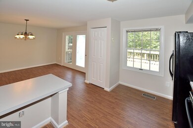 13944 Middle Creek Place, Centreville, VA 20121 - photo 6