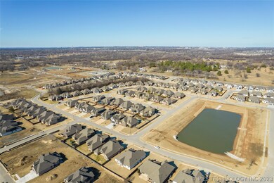 4004 W Winston St, Broken Arrow, OK 74011 - photo 2