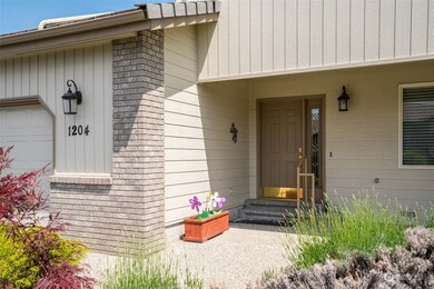 1380 Eastmont Ave unit 1204, East Wenatchee, WA 98802 - photo 3