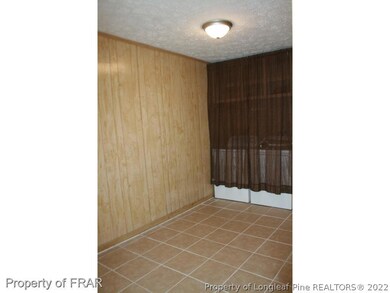 402 Roxie Ave, Fayetteville, NC 28304 - photo 5